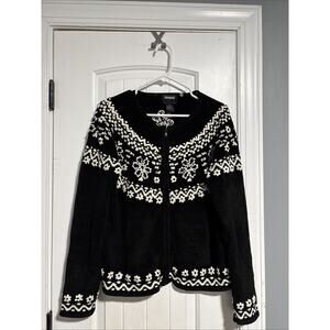Designers Originals Studio Joy Black And White Christmas sweater size P/XL